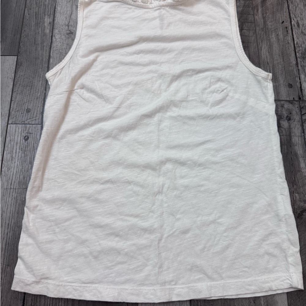 T.LA Anthropologie Ruffle Sleeveless Top Women's XS White Knit Round Neck
